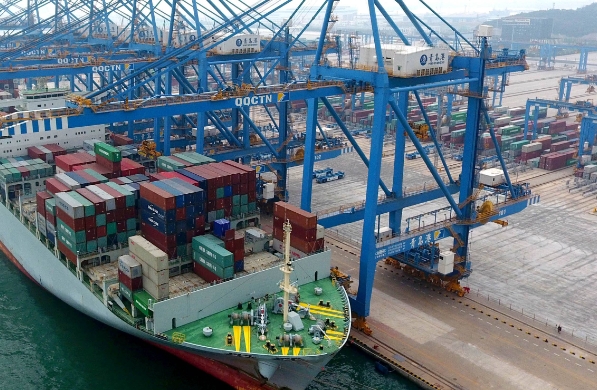 b\ݔǸȫQ(mo)׵棬ƄȫQ(mo)׵İl(f)չ