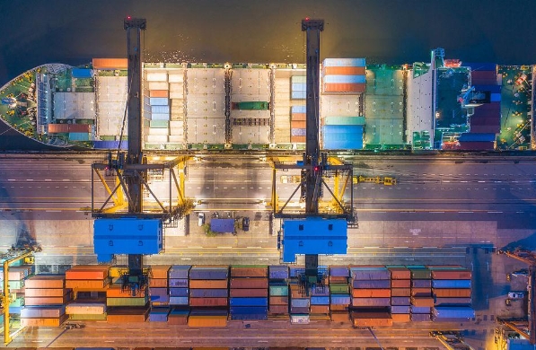 ؛ڰ޵Ľ(jng)(j)l(f)չ͇HQ(mo)аl(f)]Ҫ